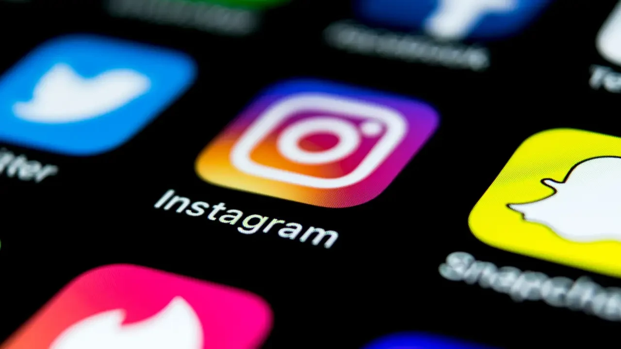 instagram-reels-repost-feature-hindi-news image