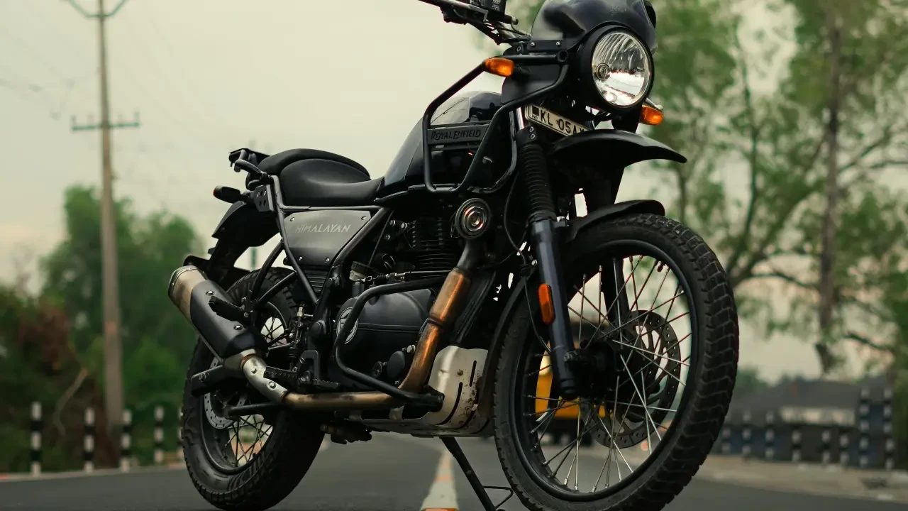 Hunter 350 2025 Features image